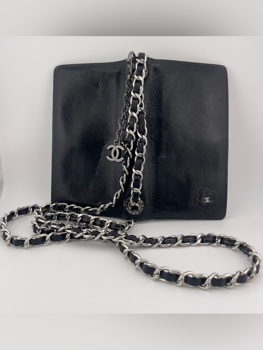 Vintage CHANEL Black Leather Wallet on Chain from 2009-2010. - Picture 5 of 16